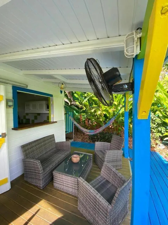 Prázdninový dům Bungalow Atoll Avec Piscine Sainte-Anne